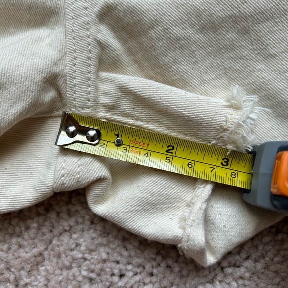 Banana Republic Cream Denim Shorts - Picture 7 of 7